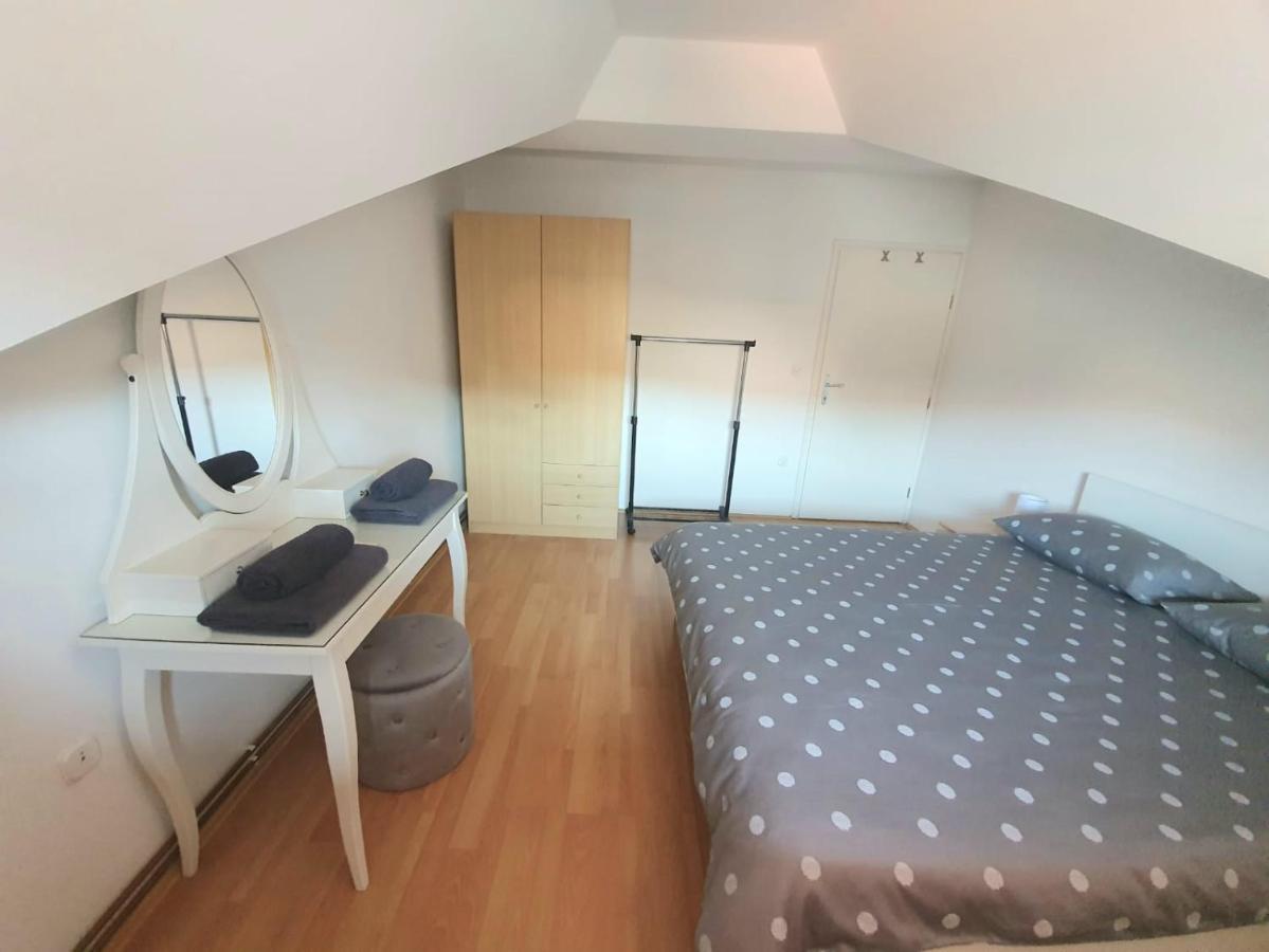 Apartment Lily Near Zagreb Airport Velika Gorica Exterior photo